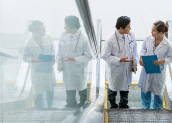 10 In-Demand Health Career Opportunities That You Should Consider ...